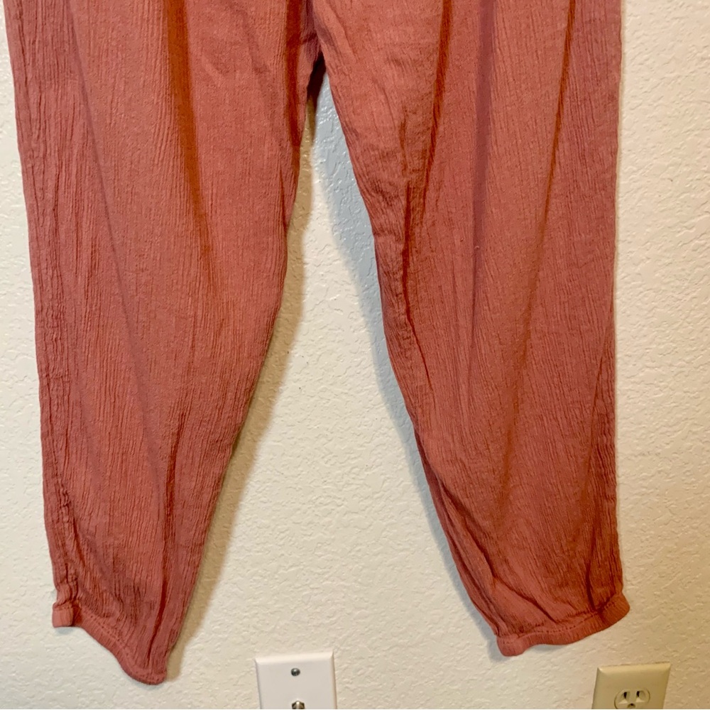 Aerie Strapless Jumpsuit Boho Crinkle Gauze Jogger Dusty Rose Size Small - Picture 6 of 10
